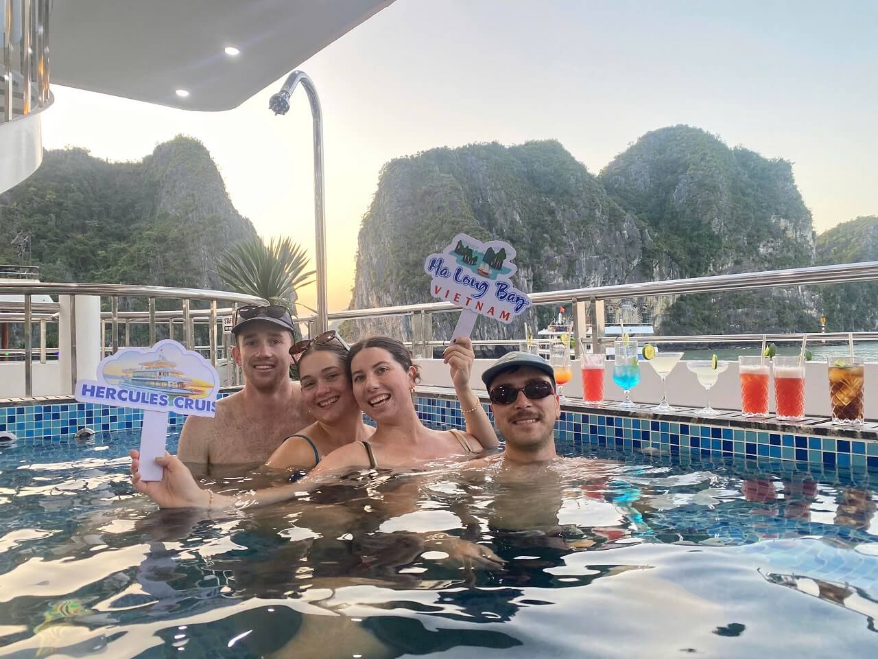 Hercules Grand Cruise Swimming Pool